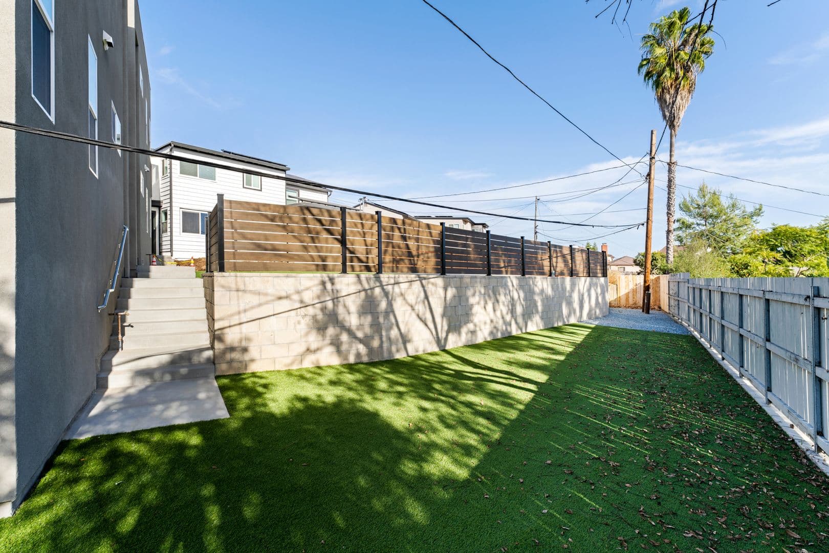 San Diego Apartment: 6285 Lorca Drive