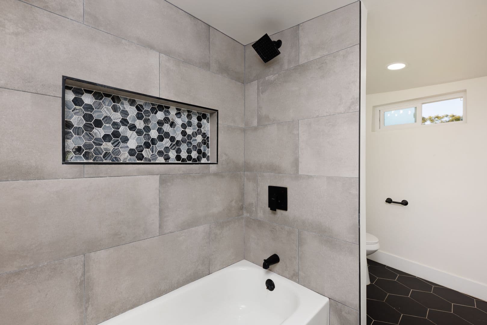 San Diego House: 6283.5 Lorca Drive