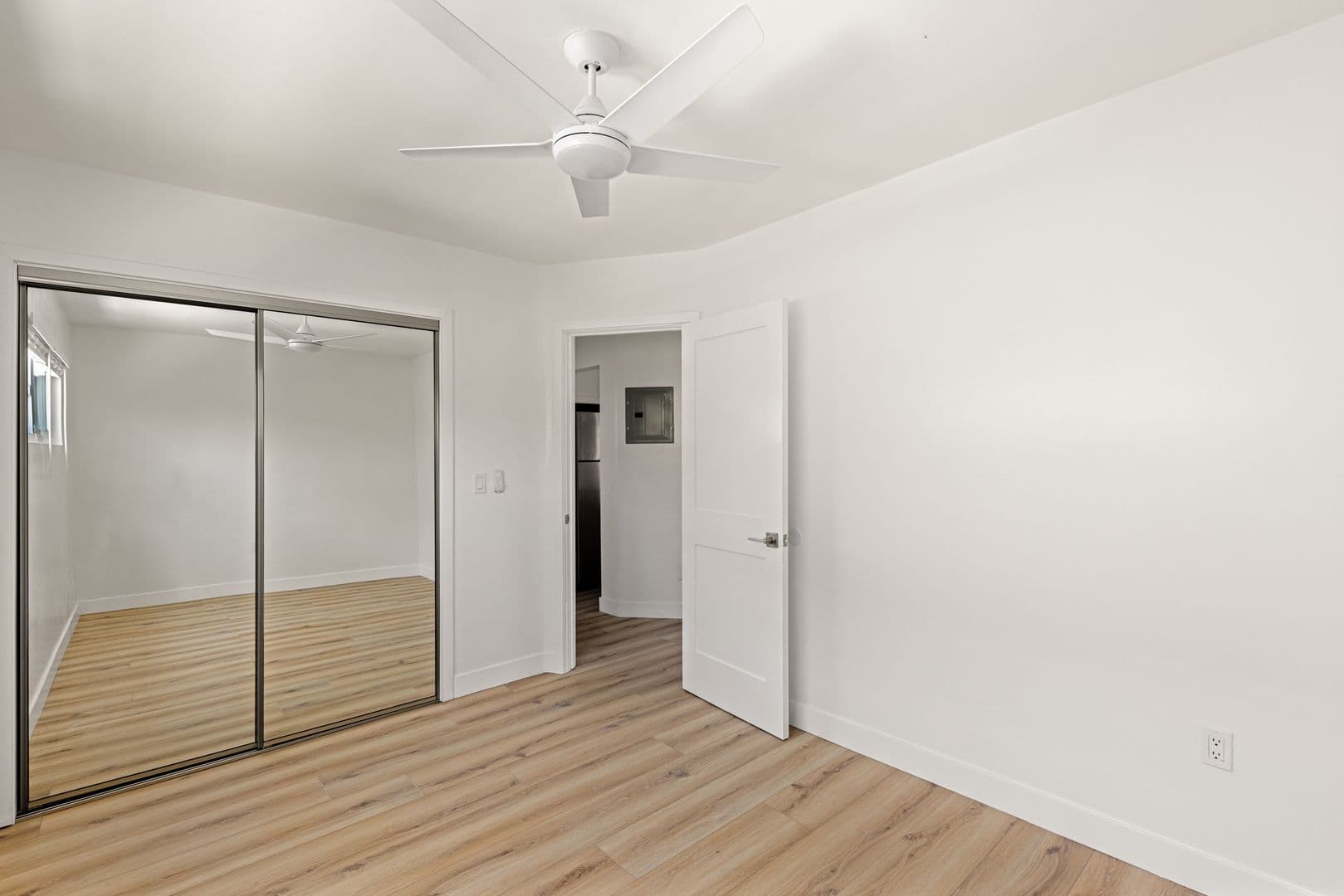 San Diego Apartment: 4055 Utah St