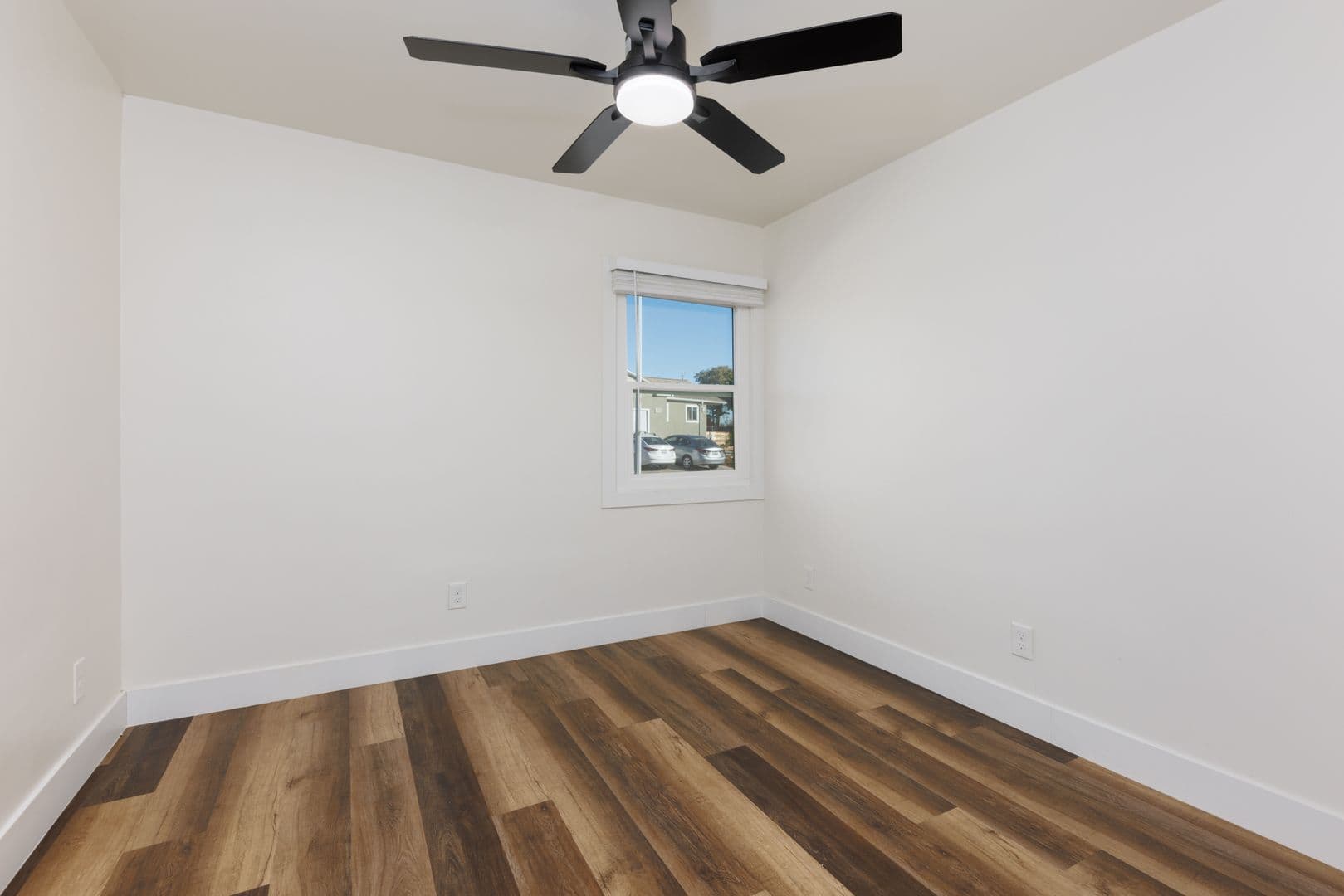 San Diego House: 6283.5 Lorca Drive