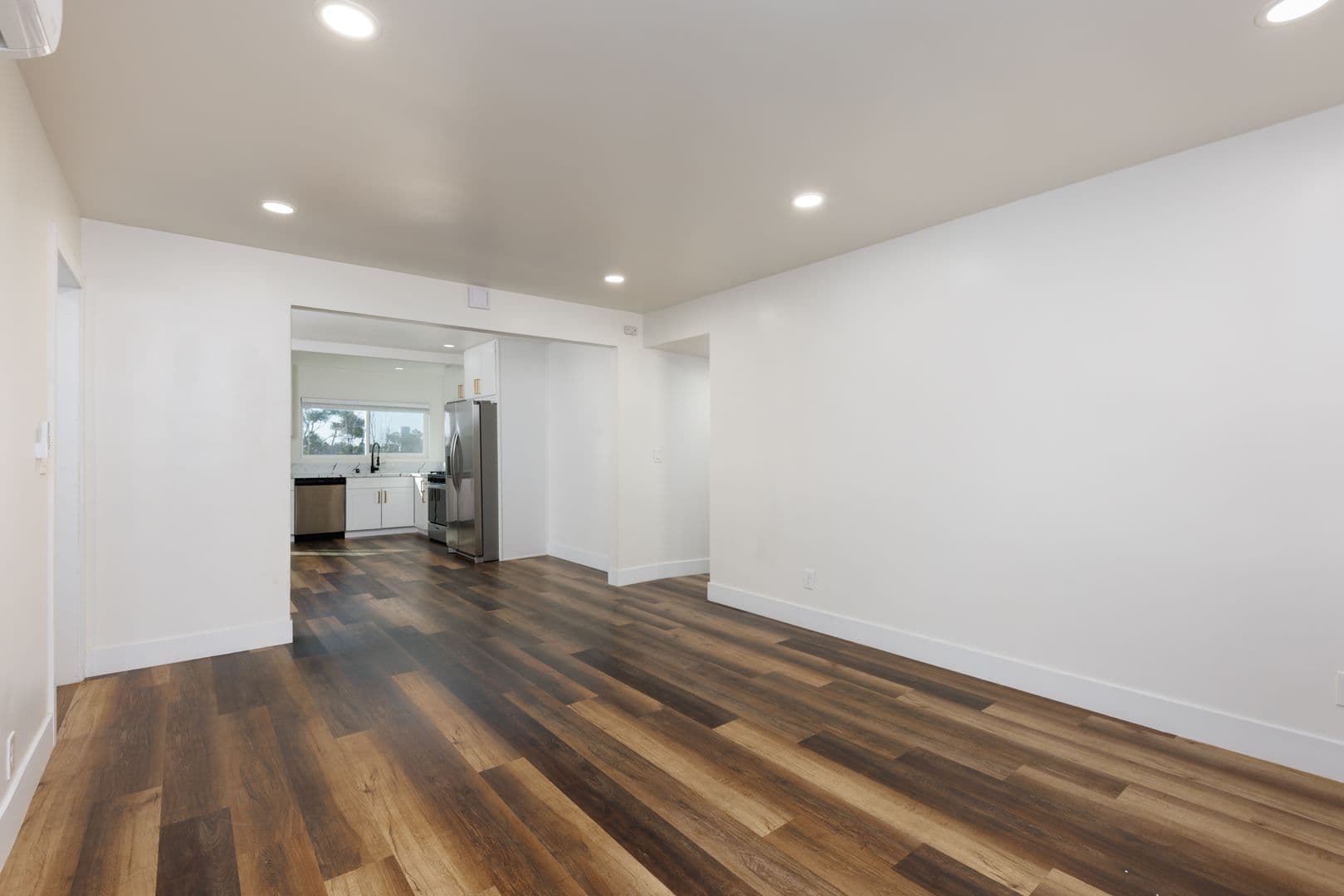 San Diego House: 6283.5 Lorca Drive