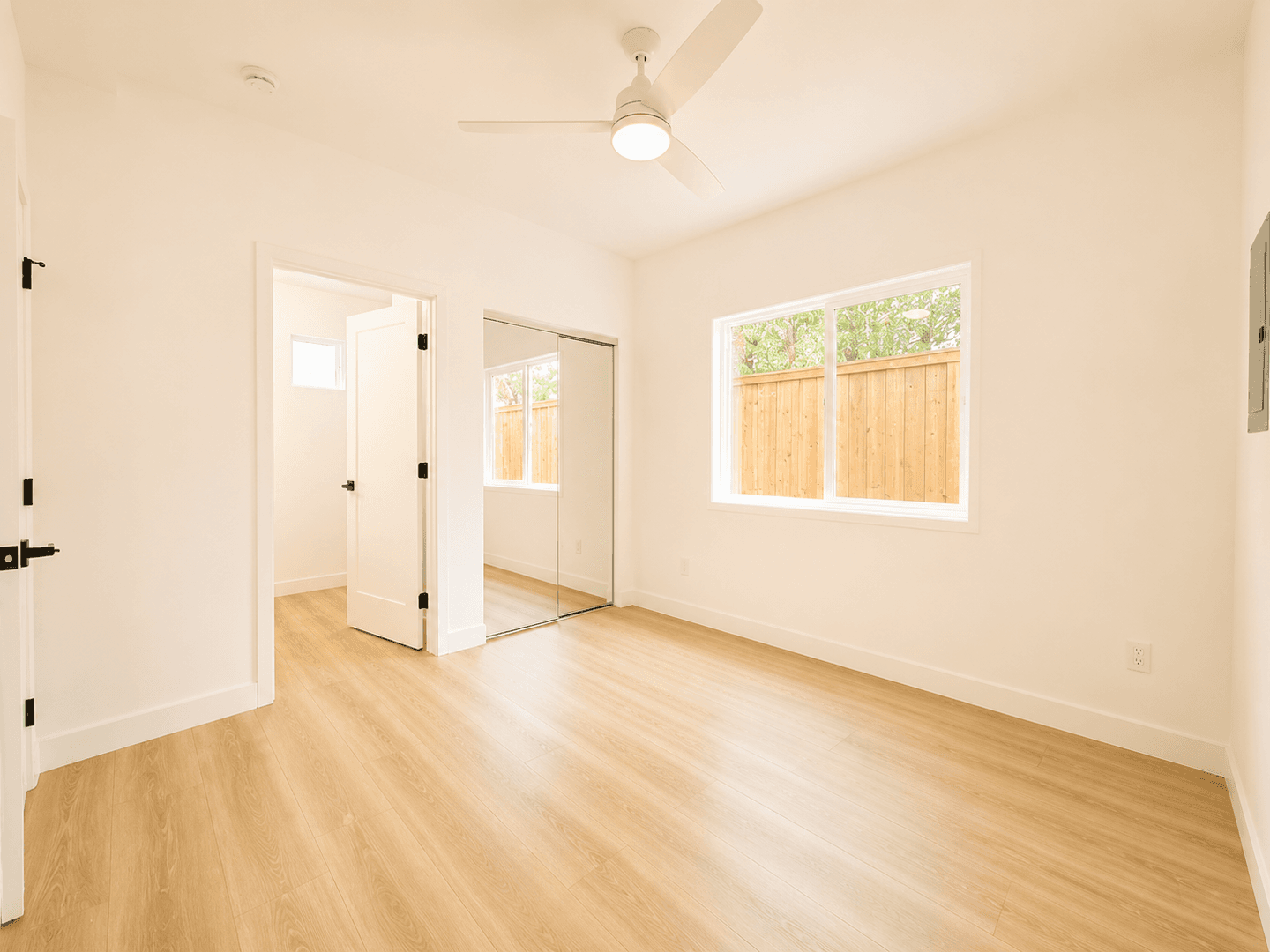 San Diego Apartment: 3367-3371 B St.