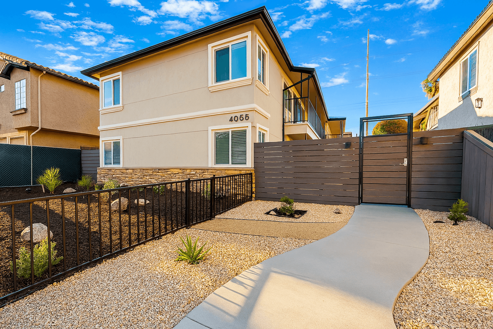 San Diego Apartment: 4055 Utah St
