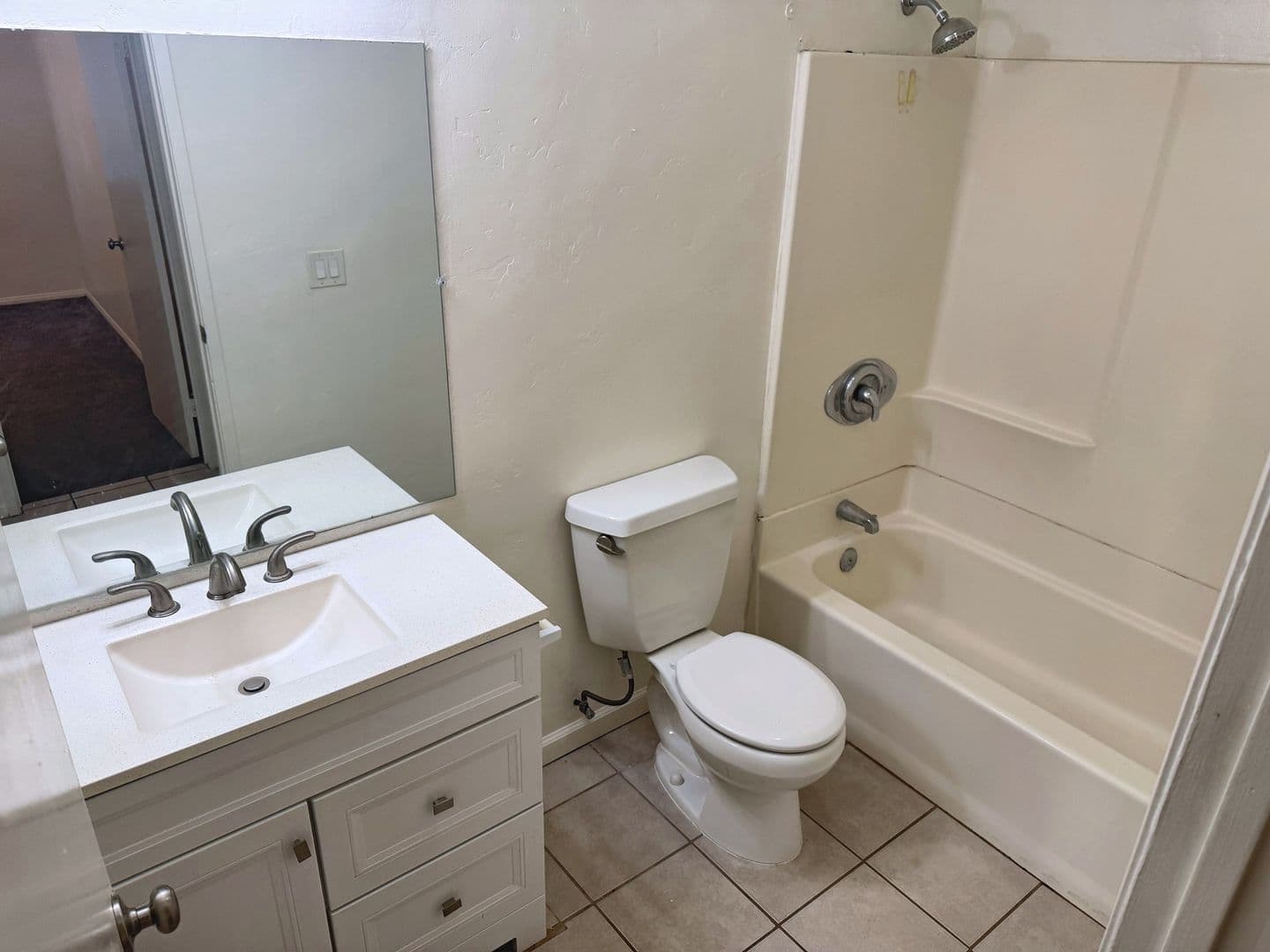 El Cajon Apartment: 345 N 1st St