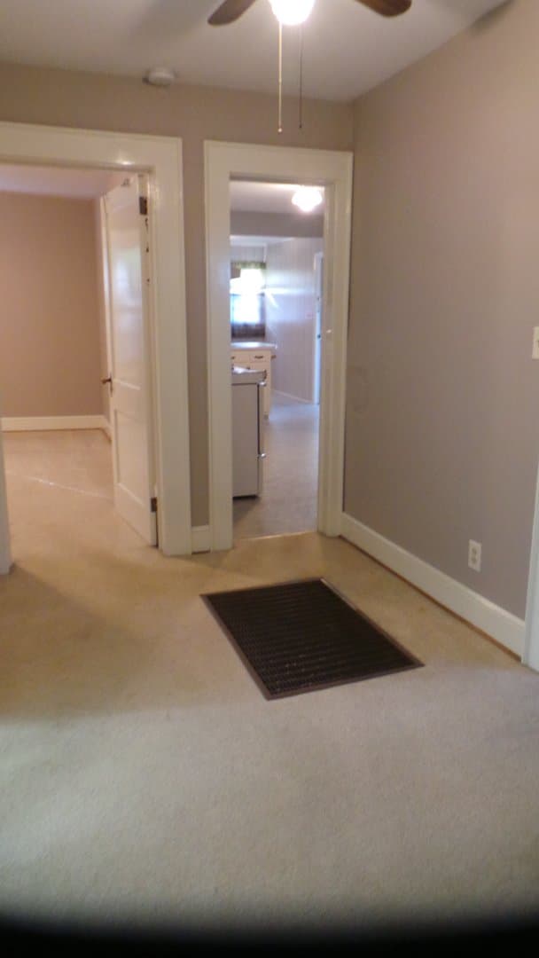 Graham House: 207 S. Melville Street