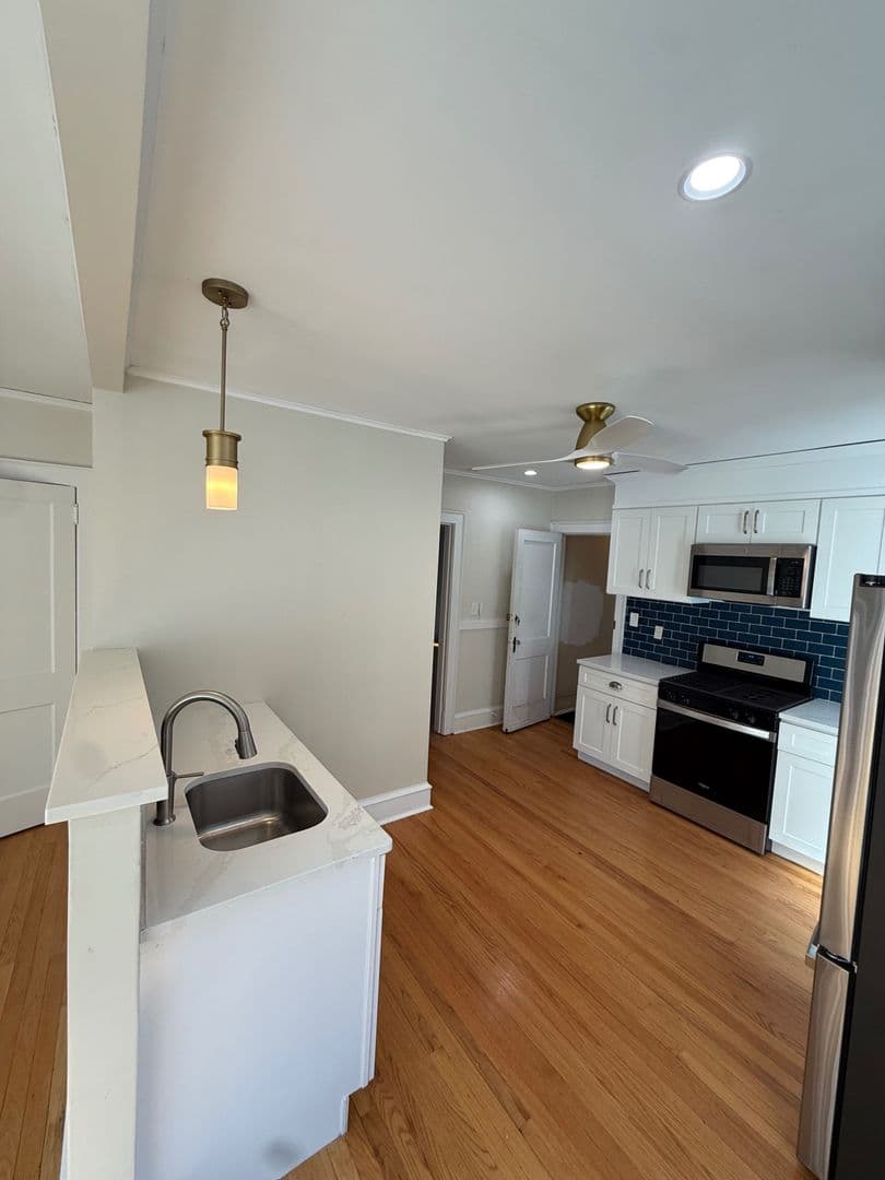 West Hartford Apartment: 76-78 Bretton Road
