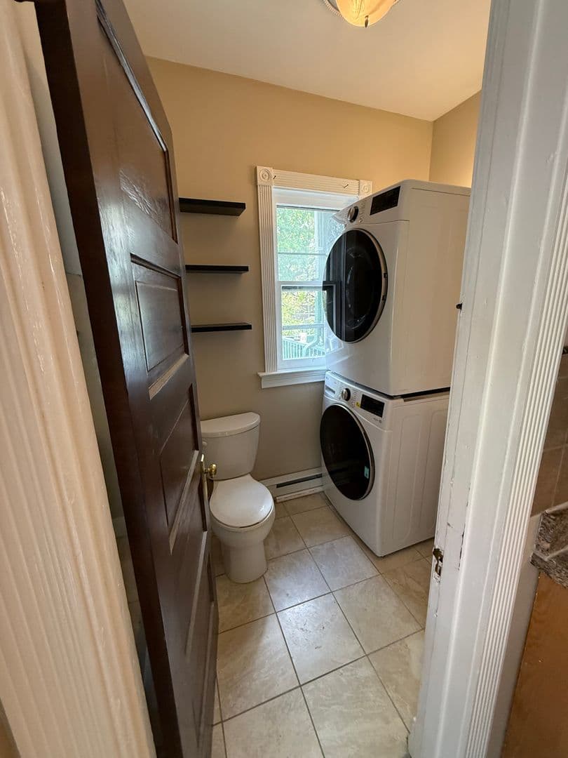 Hartford Apartment: 260-262 Oxford St