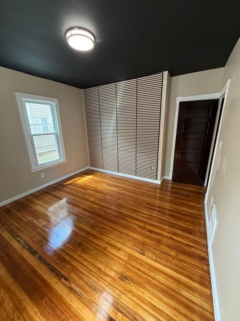 Hartford Apartment: 260-262 Oxford St
