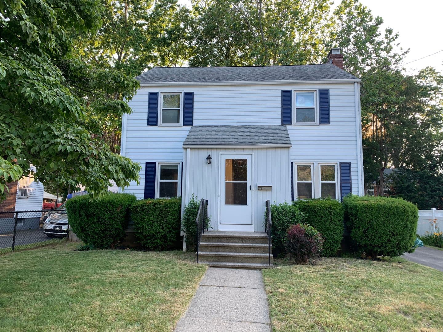 West Hartford House: 177 Abbotsford Ave.