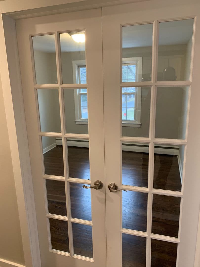 Tariffville House: 54 Elm Street