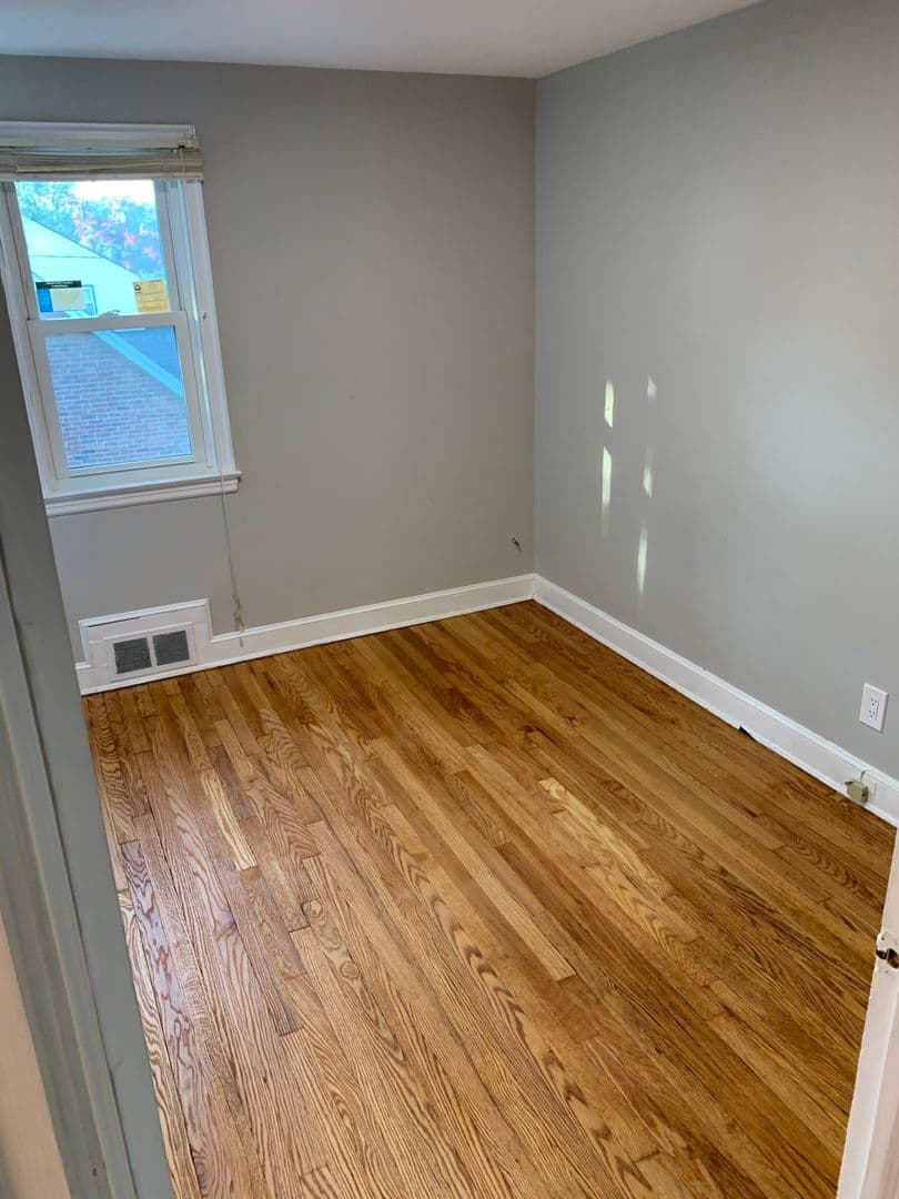 West Hartford House: 177 Abbotsford Ave.