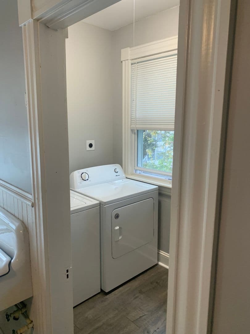 New Britain Apartment: 131 Lincoln St