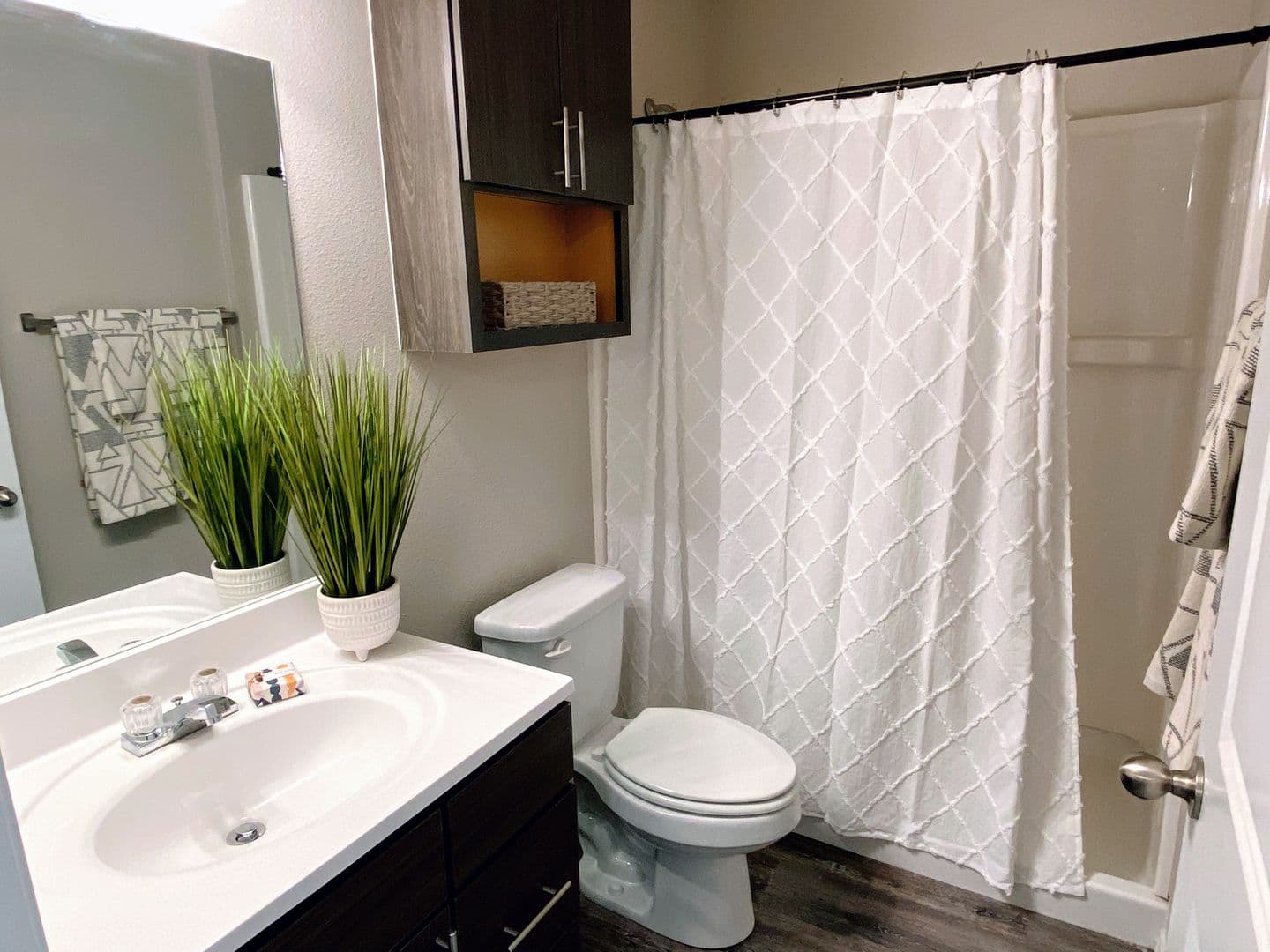 Lubbock Apartment: 3701 Clovis Rd