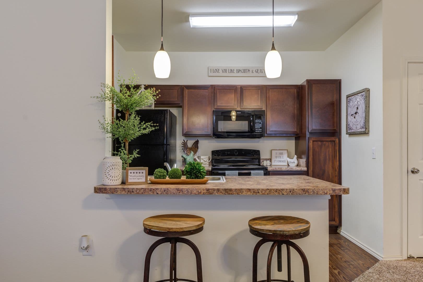 Lubbock Apartment: 1606 82nd St