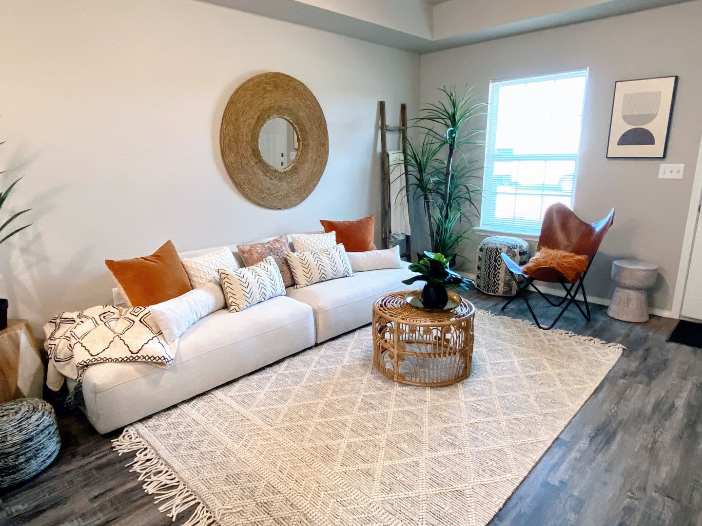 Lubbock Apartment: 3701 Clovis Rd