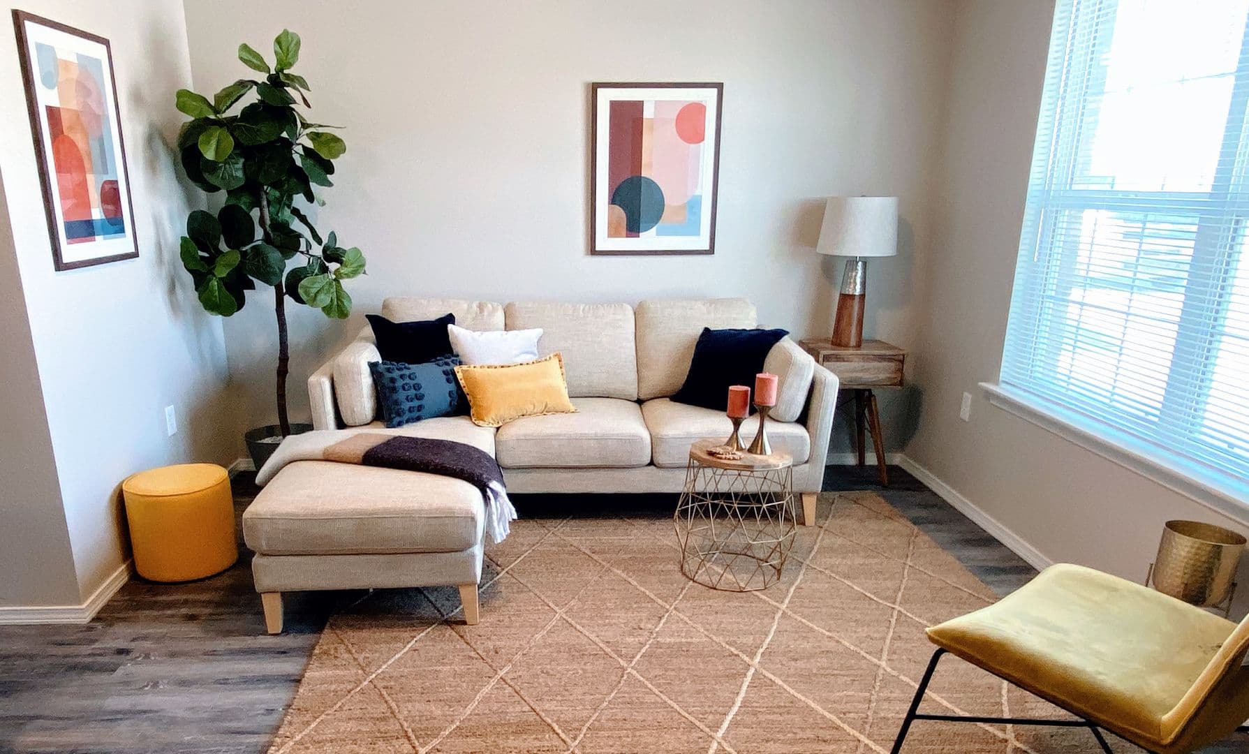 Lubbock Apartment: 3701 Clovis Rd