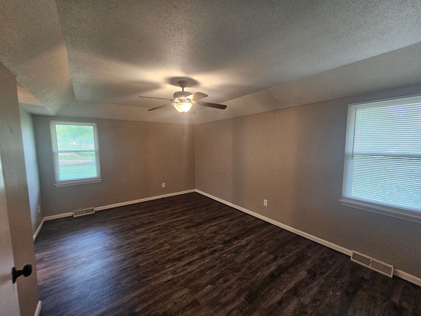 Kansas City House: 10013 N Harrison Drive
