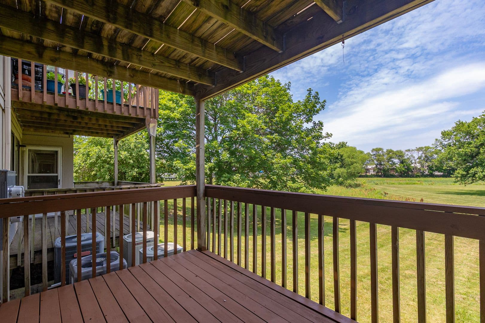 Smithville Apartment: 208 W. Main Street