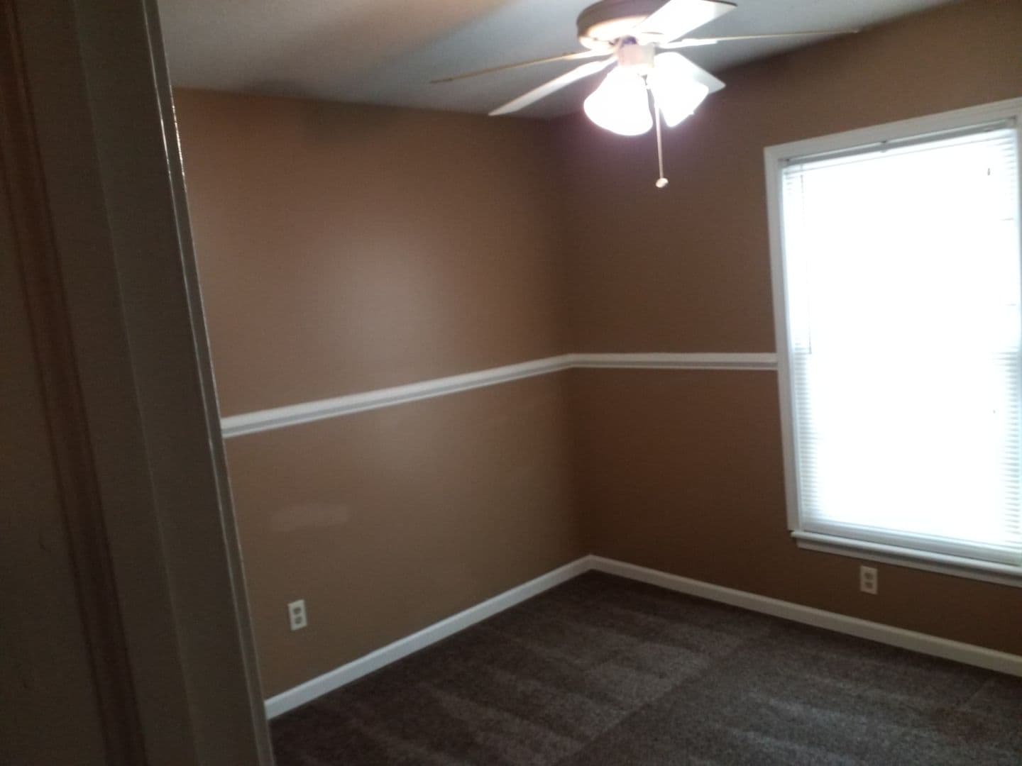 Kansas City House: 10013 N Harrison Drive