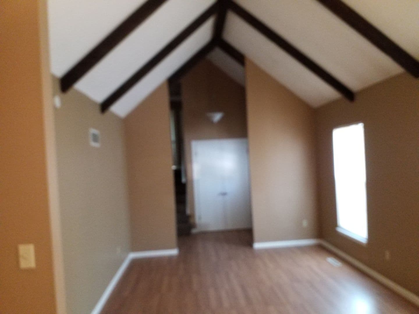 Kansas City House: 10013 N Harrison Drive