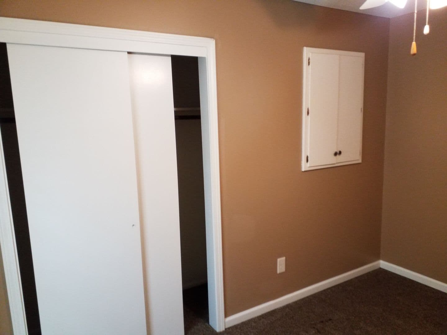 Kansas City House: 10013 N Harrison Drive