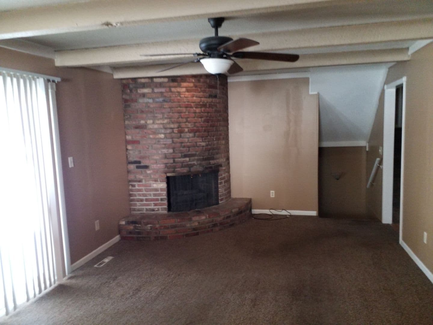 Kansas City House: 10013 N Harrison Drive