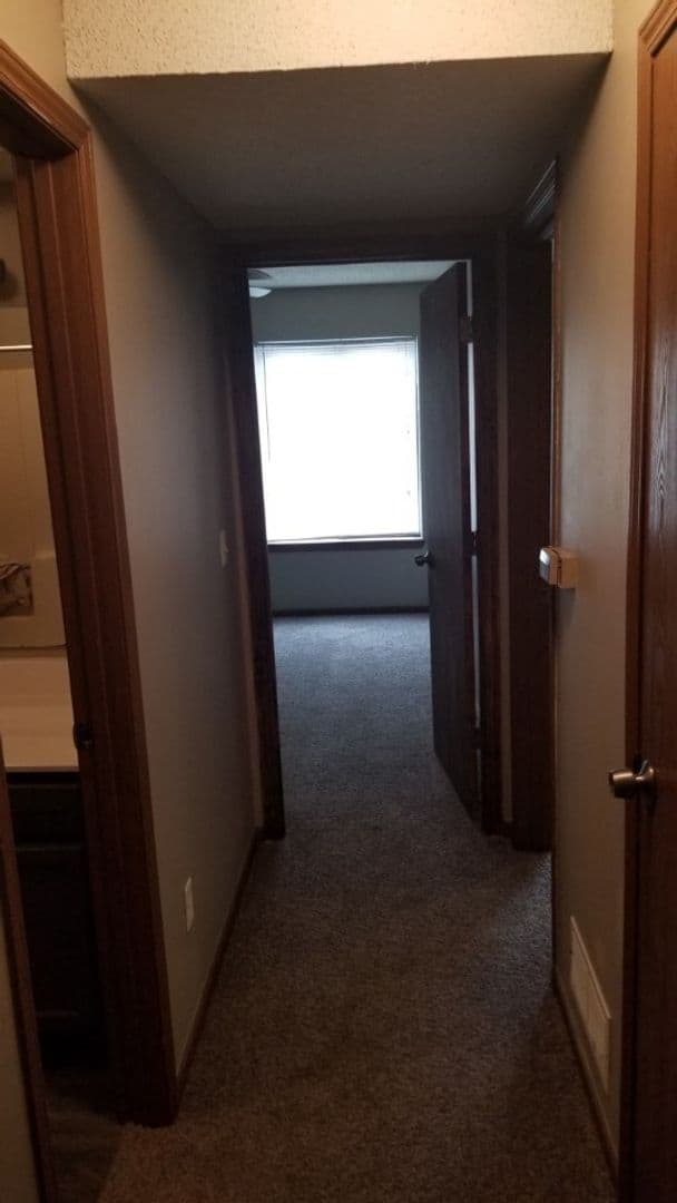 Smithville Apartment: 211 W. Main Street