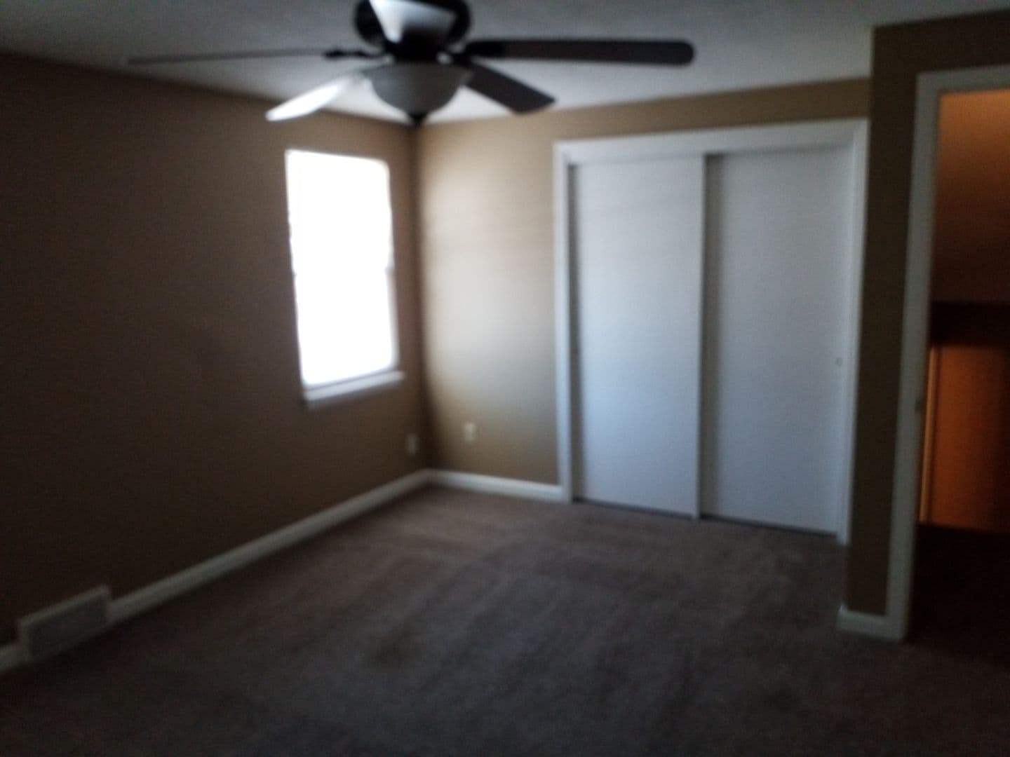 Kansas City House: 10013 N Harrison Drive