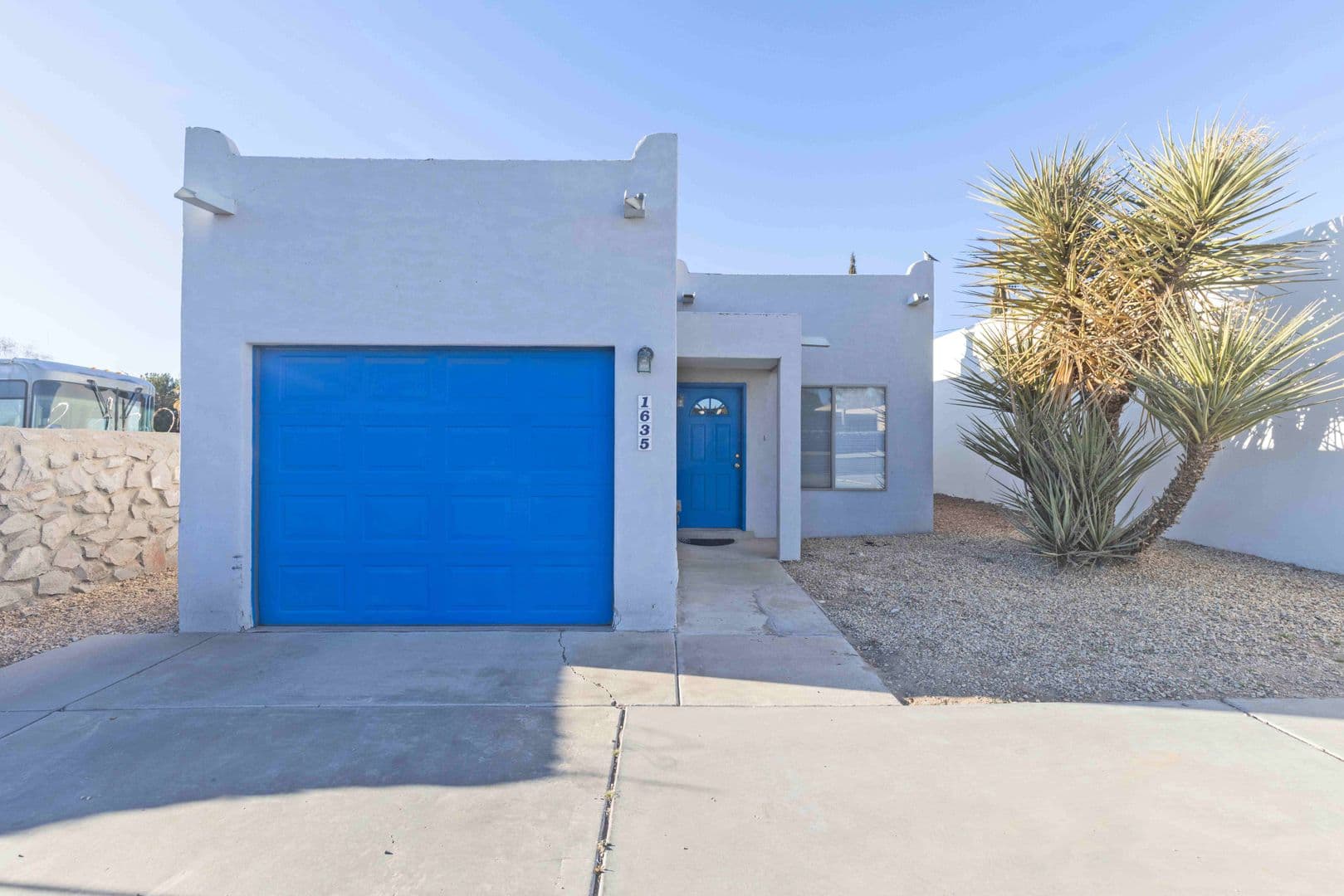 Las Cruces House: 1635 Spruce