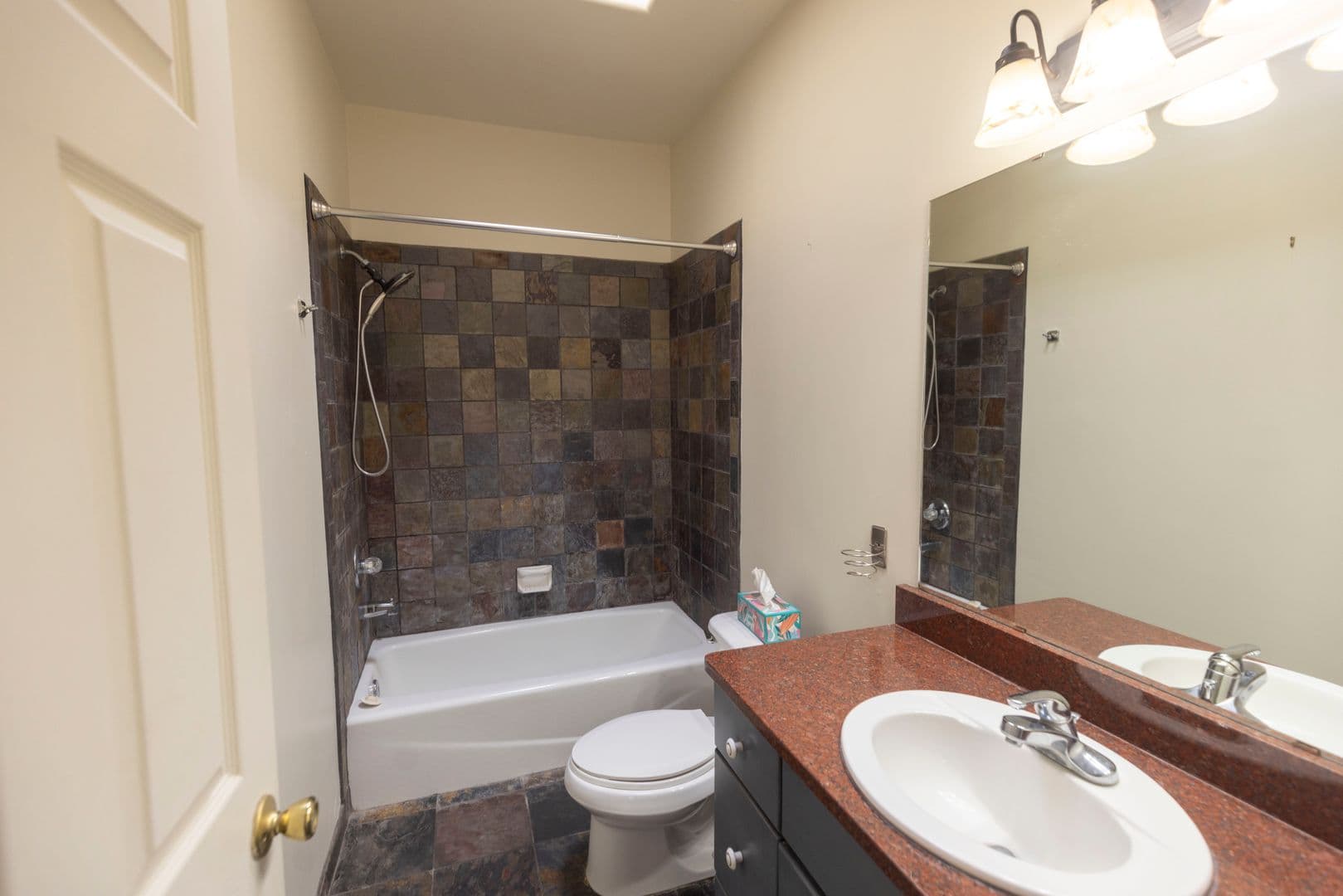 Las Cruces House: 1635 Spruce