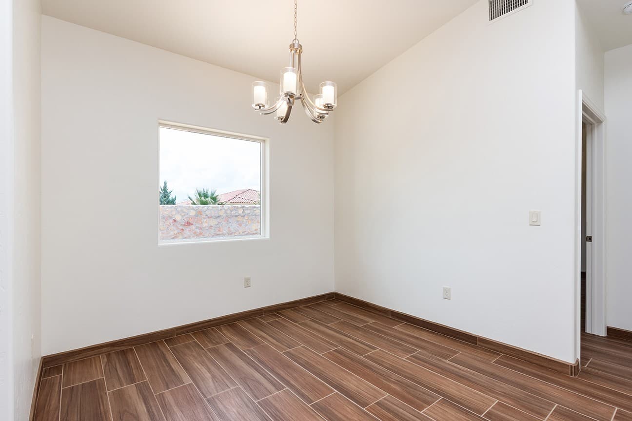 Las Cruces House: 4507 Mesa Central