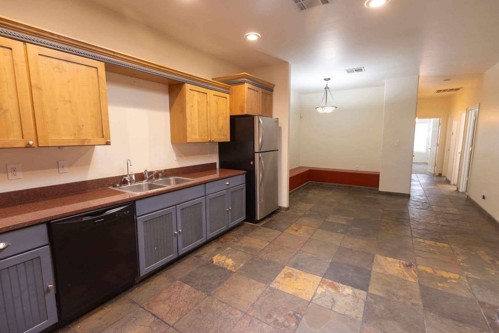 Las Cruces House: 1635 Spruce