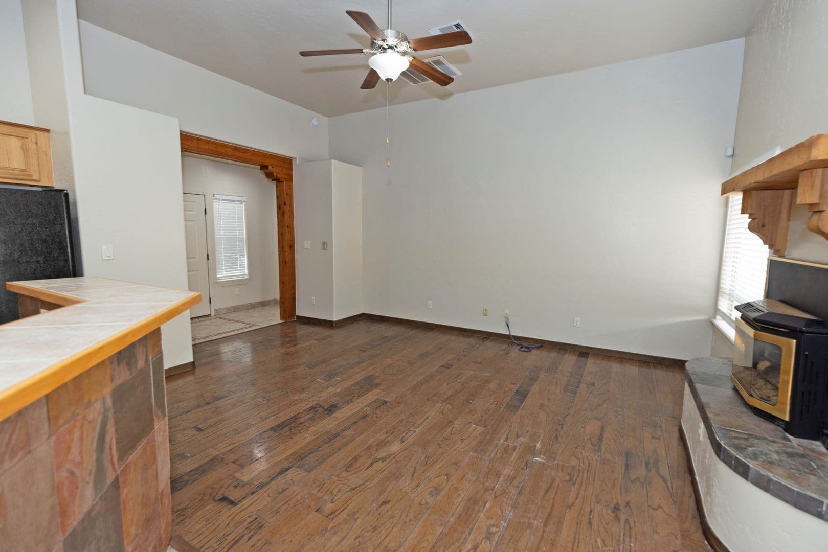 Las Cruces House: 3394 Chimney Rock