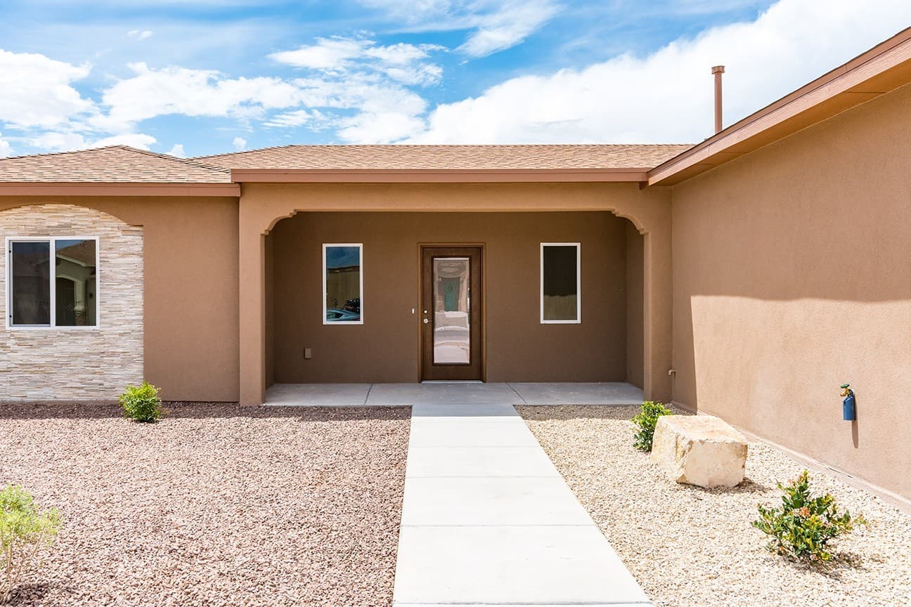 Las Cruces House: 4507 Mesa Central