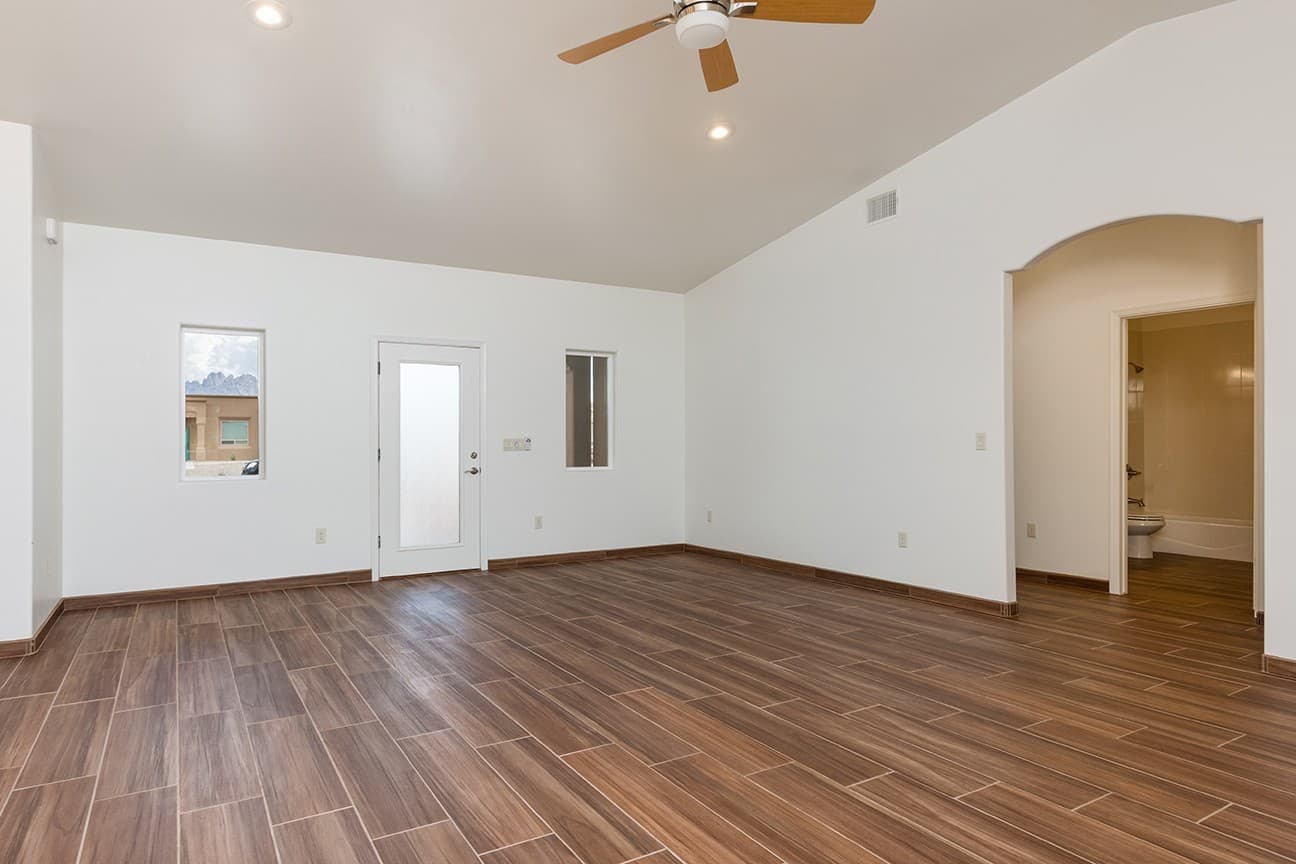 Las Cruces House: 4507 Mesa Central