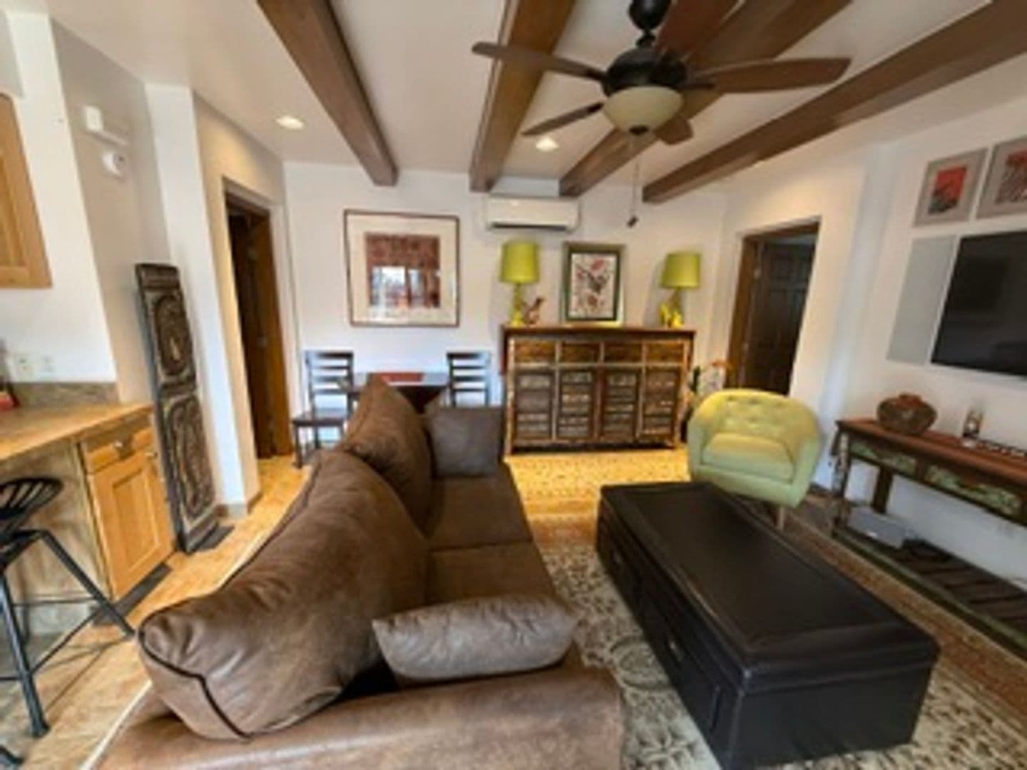 Mesilla Apartment: 2160 Calle de Arroyo