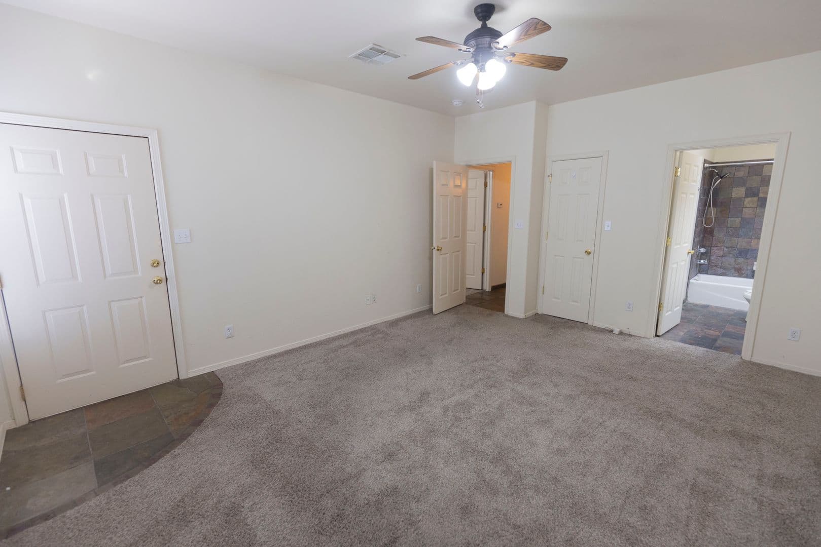 Las Cruces House: 1635 Spruce