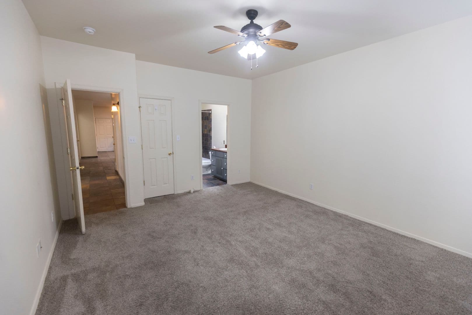 Las Cruces House: 1635 Spruce