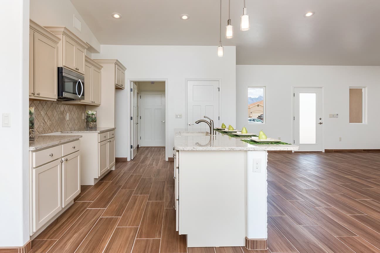 Las Cruces House: 4507 Mesa Central