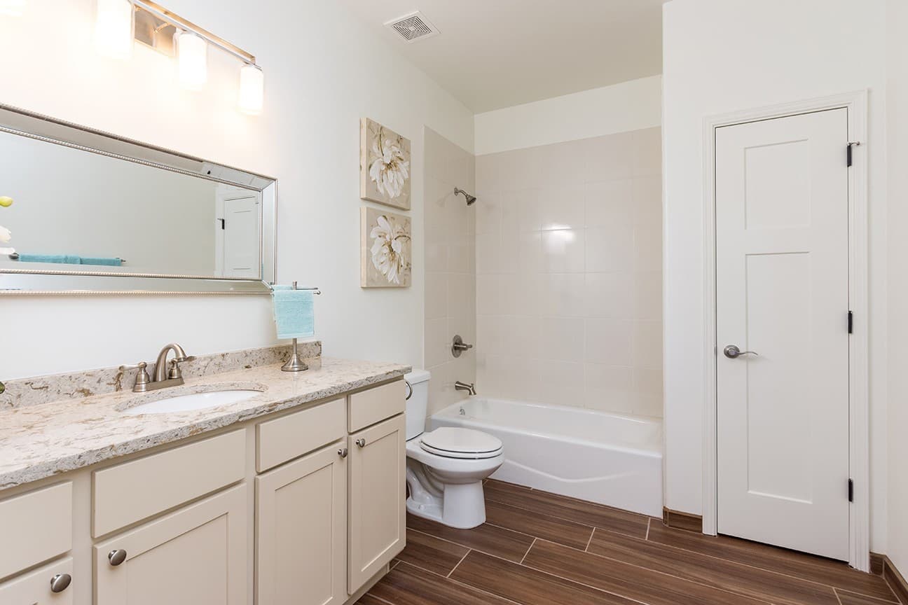Las Cruces House: 4507 Mesa Central