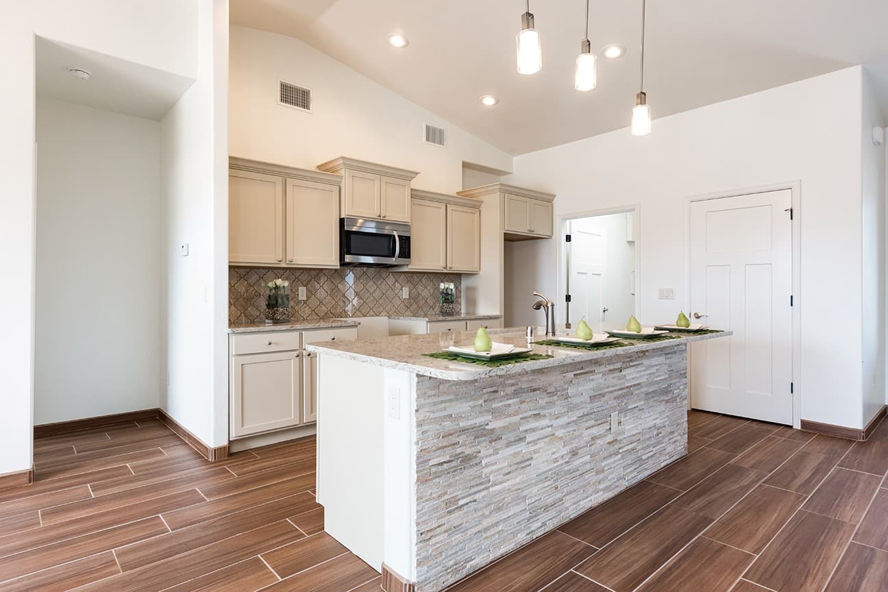 Las Cruces House: 4507 Mesa Central