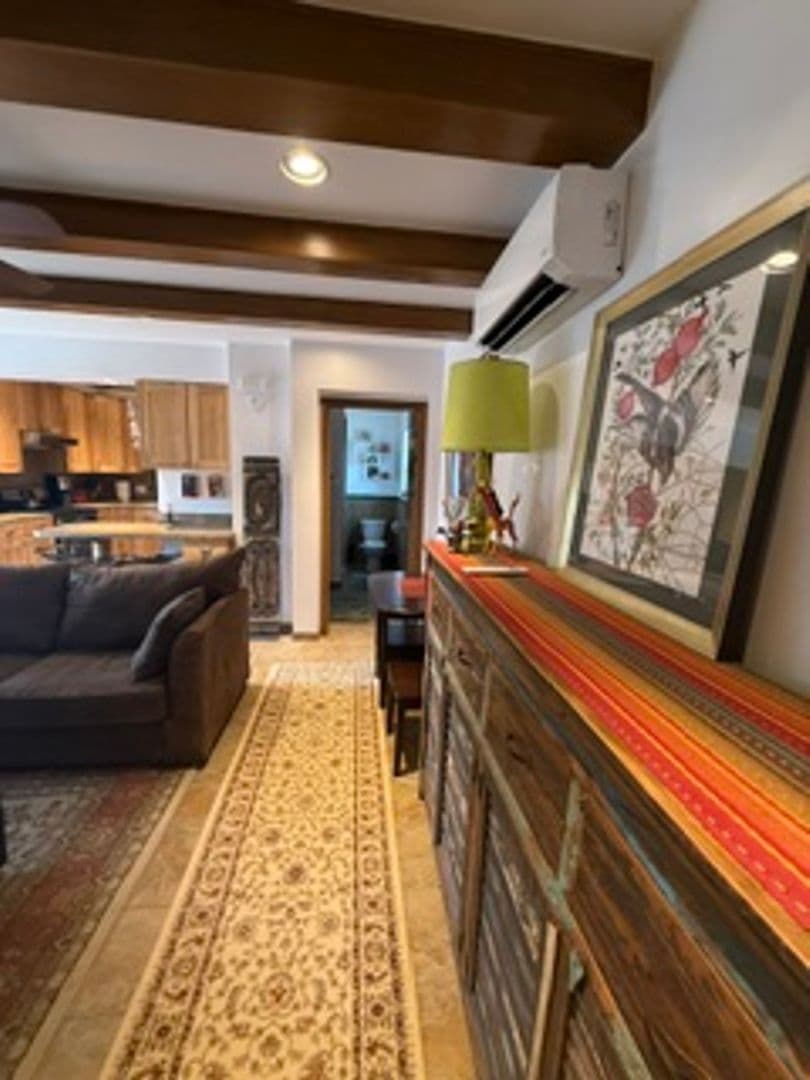 Mesilla Apartment: 2160 Calle de Arroyo