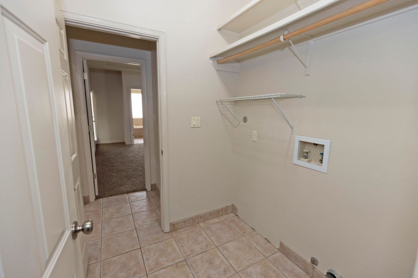 Las Cruces House: 3394 Chimney Rock