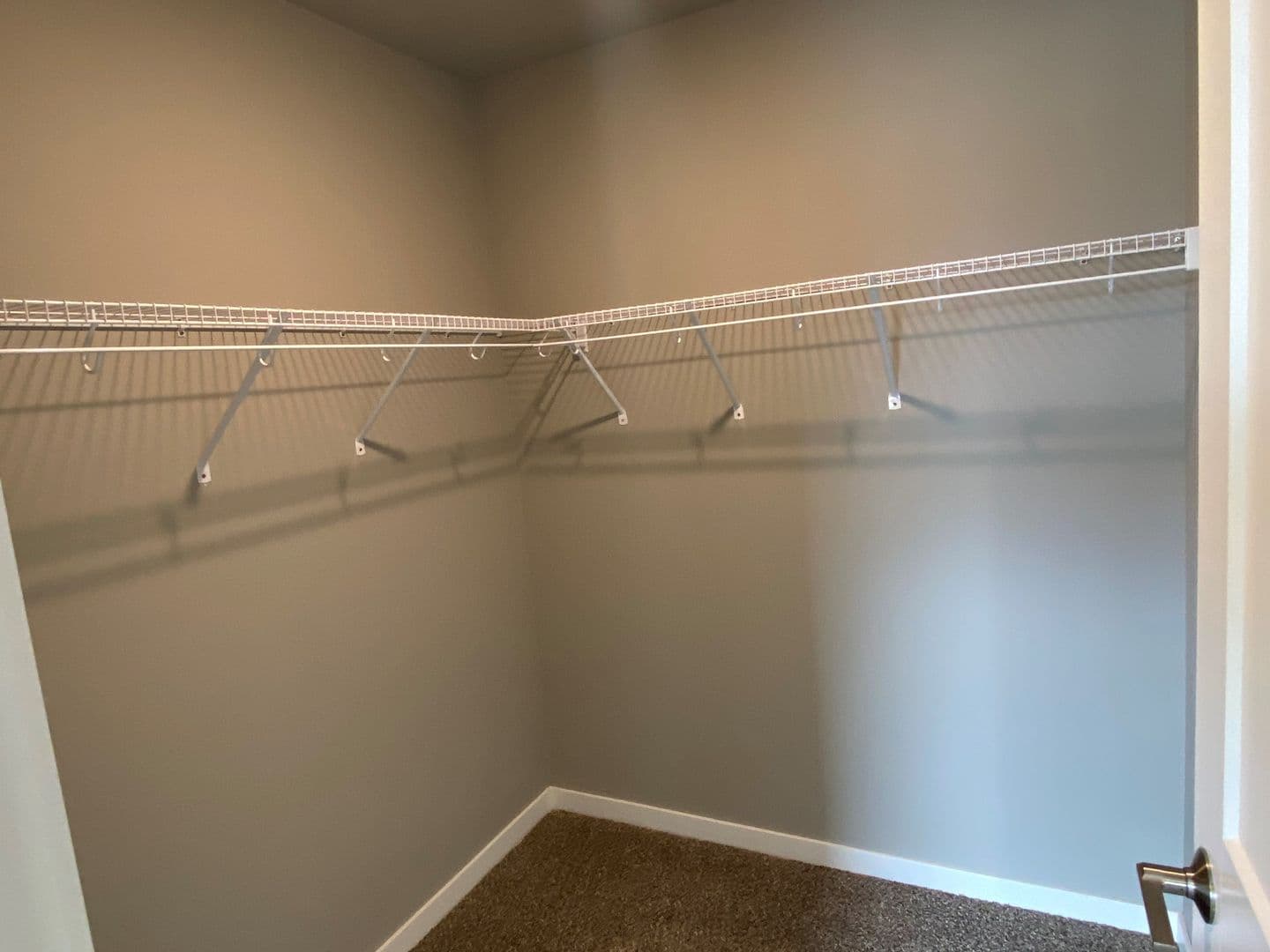 Owatonna Apartment: 325 Florence Ave