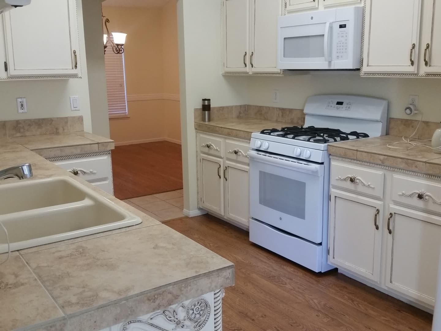 North Las Vegas House: 4444 Dusty Trail St