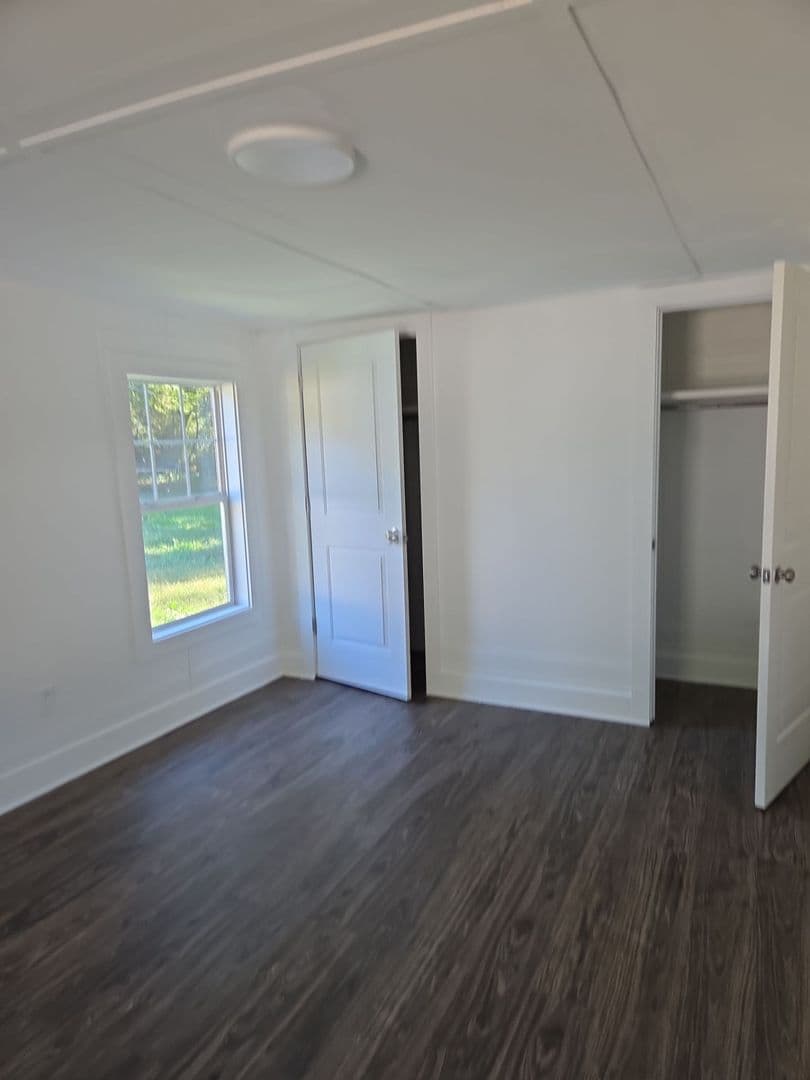Lancaster House: 2342 Old Blackmon Ln