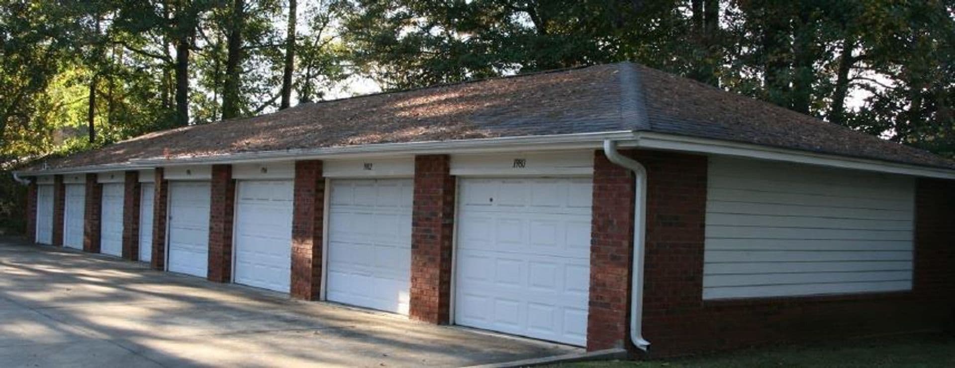 Sumter Apartment: 1070 Jessamine Trail