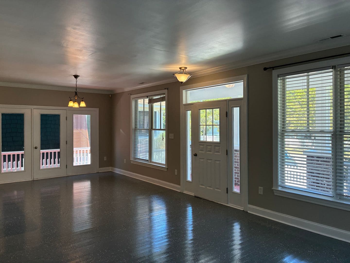 Georgetown House: 68 Craftsman Lane