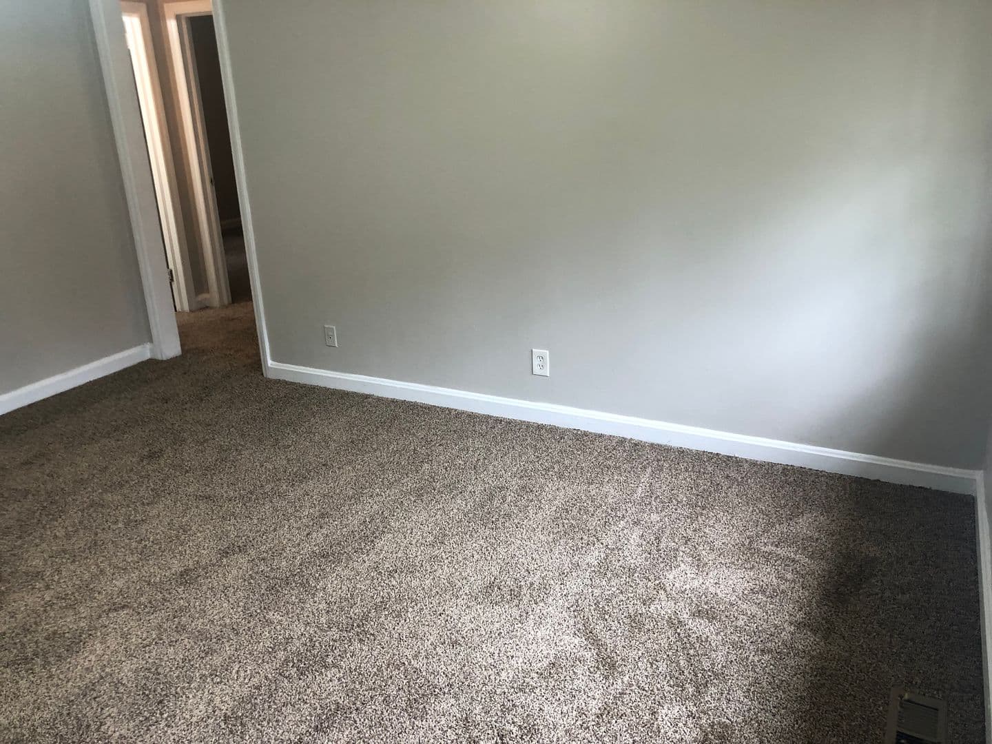 Charlotte Apartment: 937 Norland Road