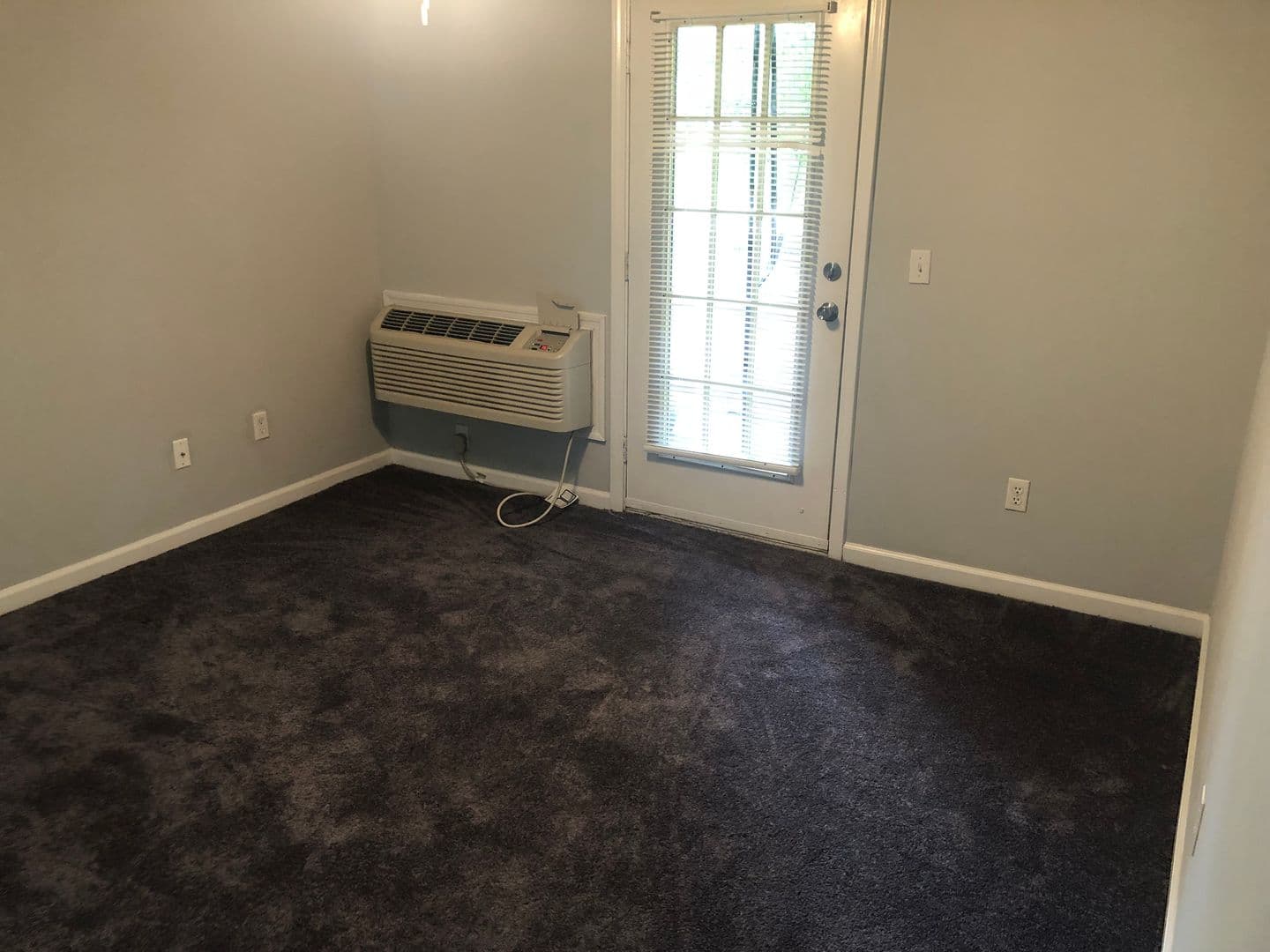 Sumter Apartment: 1070 Jessamine Trail